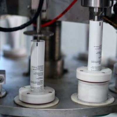tube grease filling